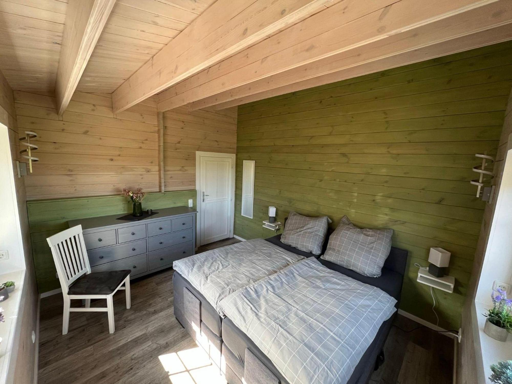 Idyllisches-Blockbohlenhaus-Mit-Eigenem-Garten-Und-Sauna-Zum-Wohlfuehlen Martensrade Kültér fotó